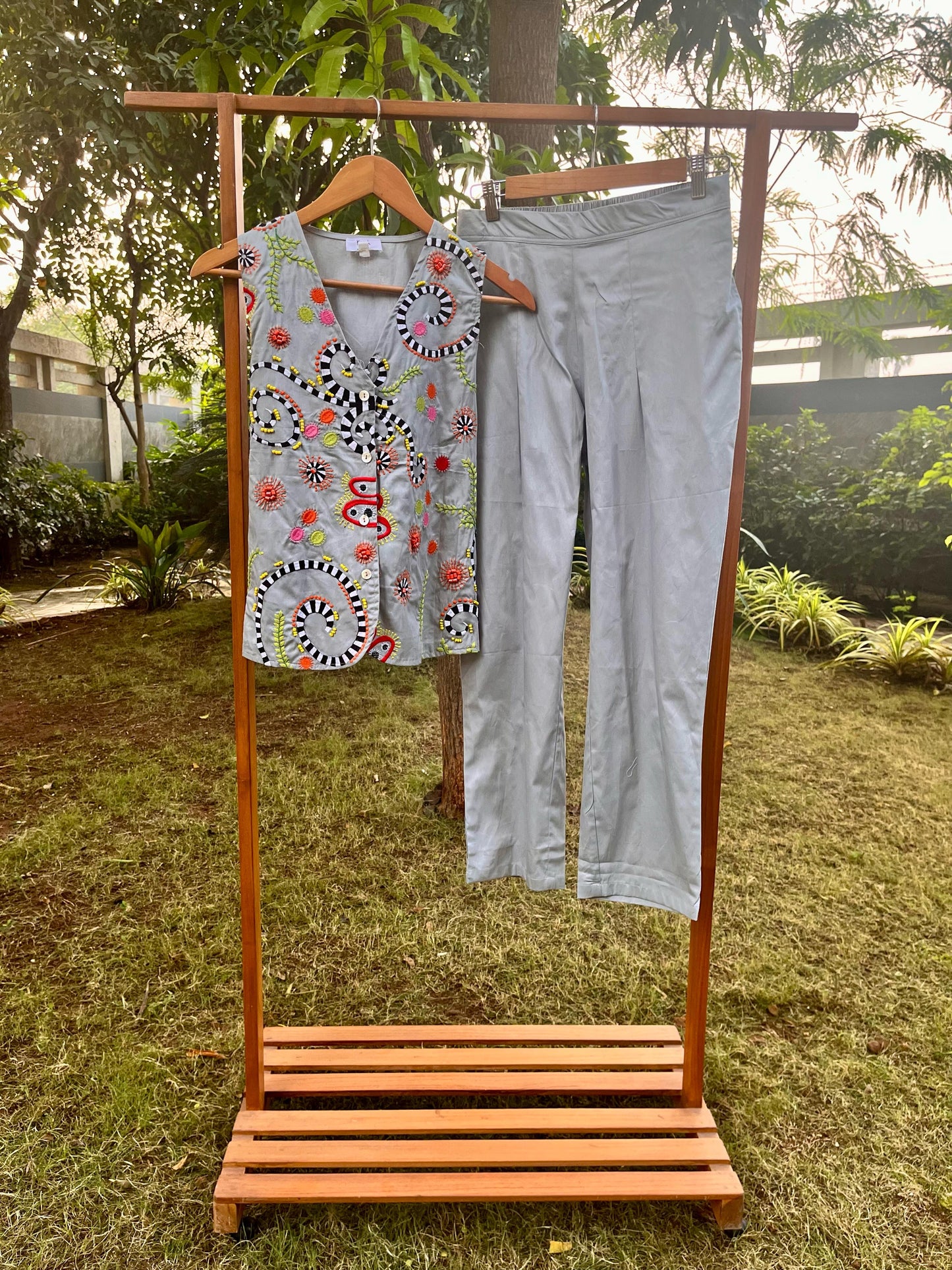 Grey Abstract Waist Coat and Pleated Pants