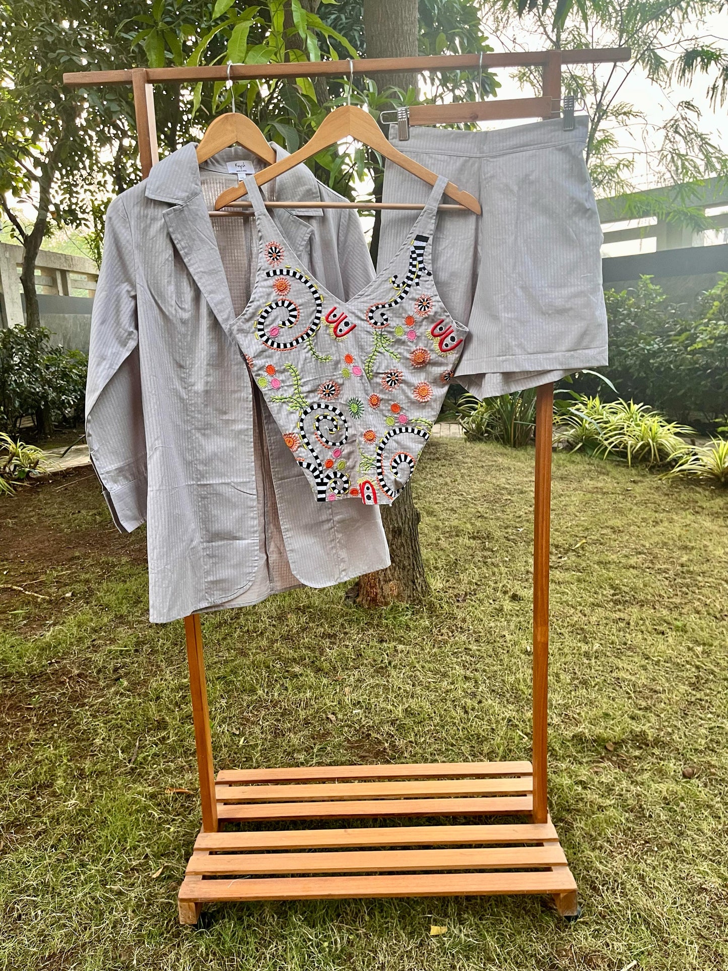 Grey Abstract Tie Knot Set