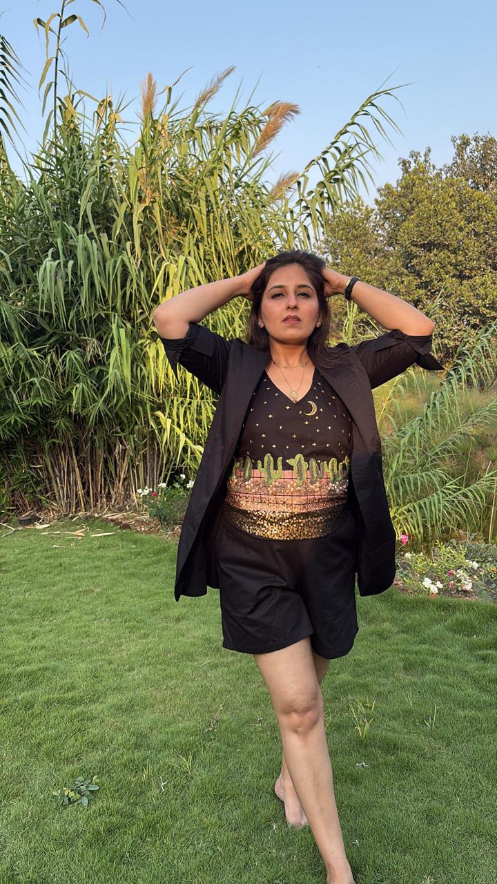 Black Cacti Tie Knot Set